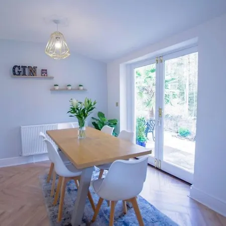 Beckwith House Отель Харрогейт